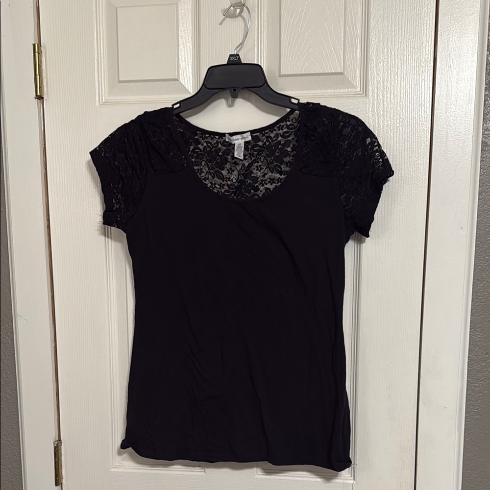 Elegant Black Lace Sleeve Top